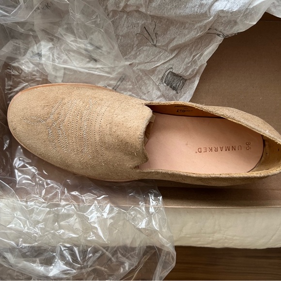 Unmarked Uma Loafer - Picture 9 of 11